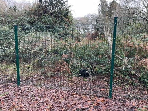 Metal Mesh Fencing Metal Mesh Fencing
